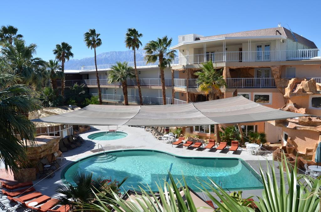 Hyundae Resort And Spa ديزيرت هوت سبرينغز المظهر الخارجي الصورة