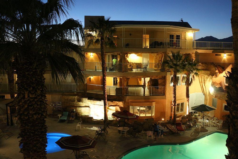 Hyundae Resort And Spa ديزيرت هوت سبرينغز المظهر الخارجي الصورة