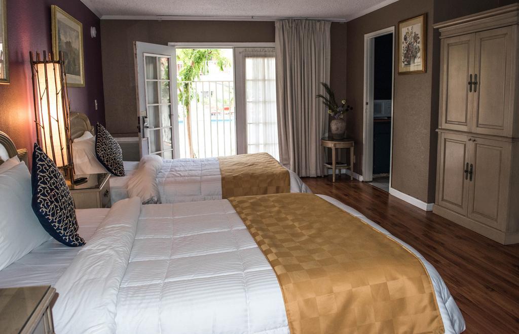 Hyundae Resort And Spa ديزيرت هوت سبرينغز المظهر الخارجي الصورة