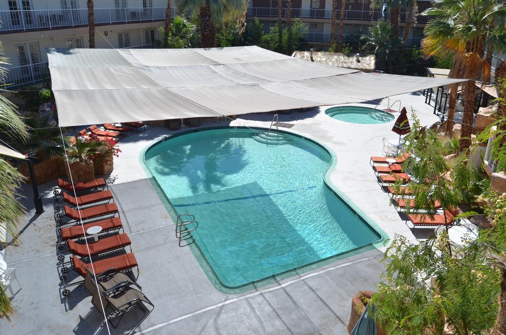 Hyundae Resort And Spa ديزيرت هوت سبرينغز المظهر الخارجي الصورة
