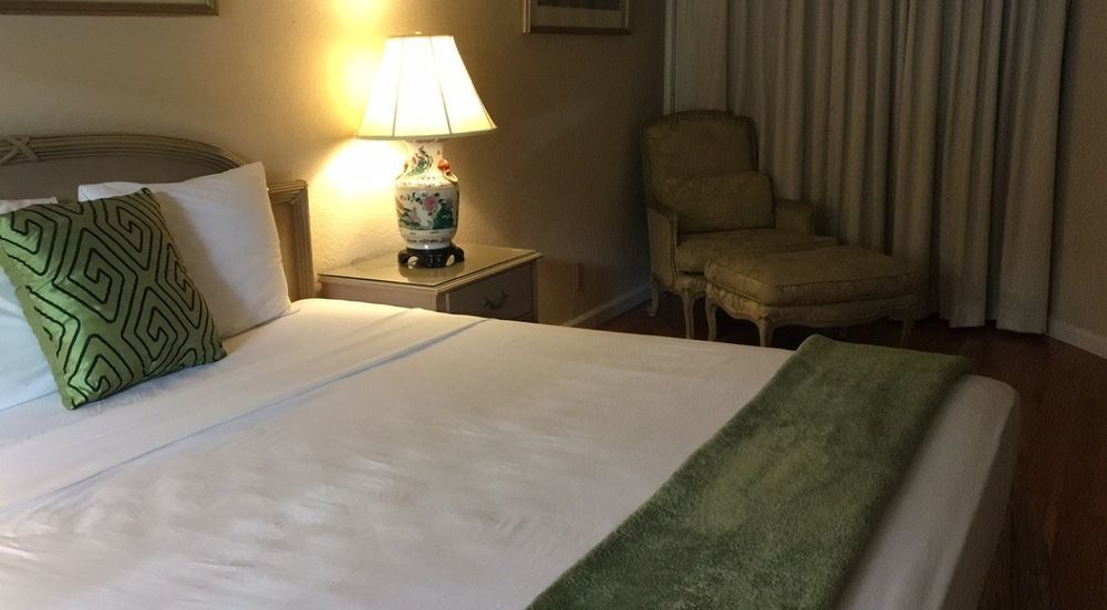 Hyundae Resort And Spa ديزيرت هوت سبرينغز المظهر الخارجي الصورة
